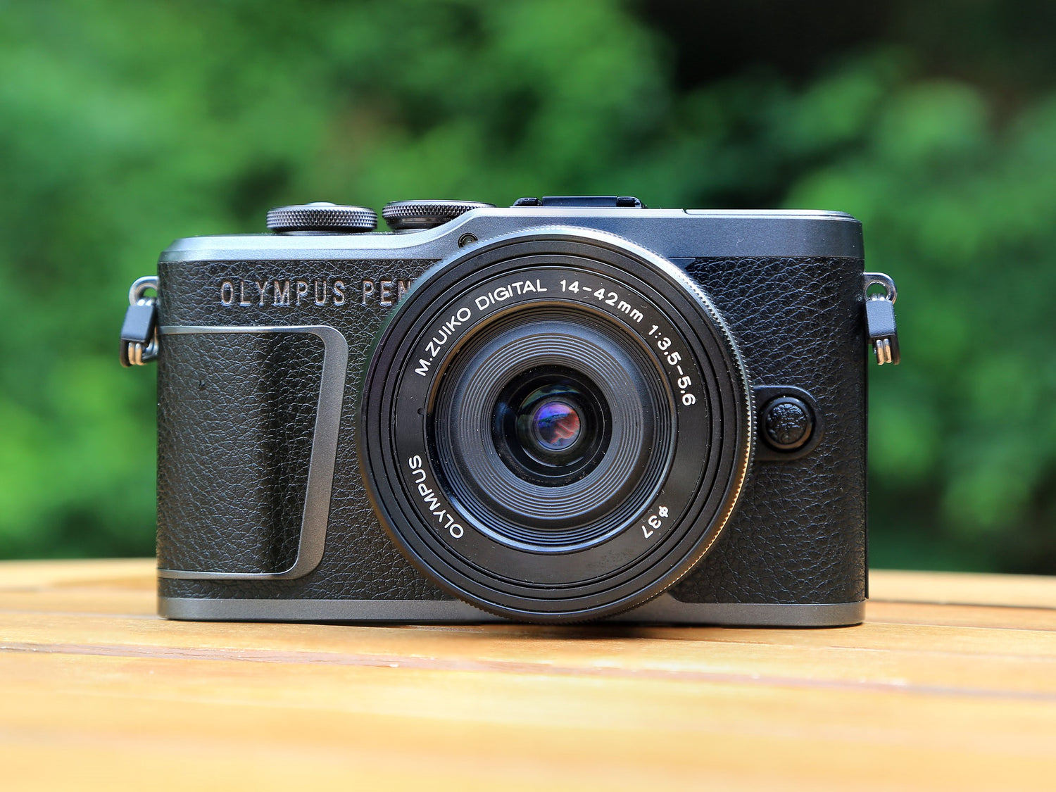 Quelle sangle mains libres appareil photo pour Olympus PEN E-PL10 - Camstrap