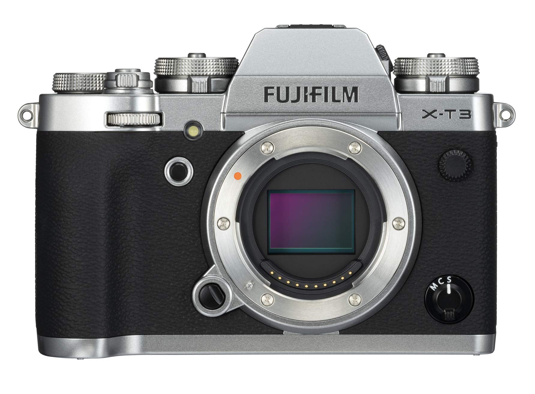 Le Fujifilm X-T3 est un appareil photo hybride haut de gamme doté d'un capteur APS-C de 26,1 mégapixels et d'un processeur d'image X-Processor 4. 