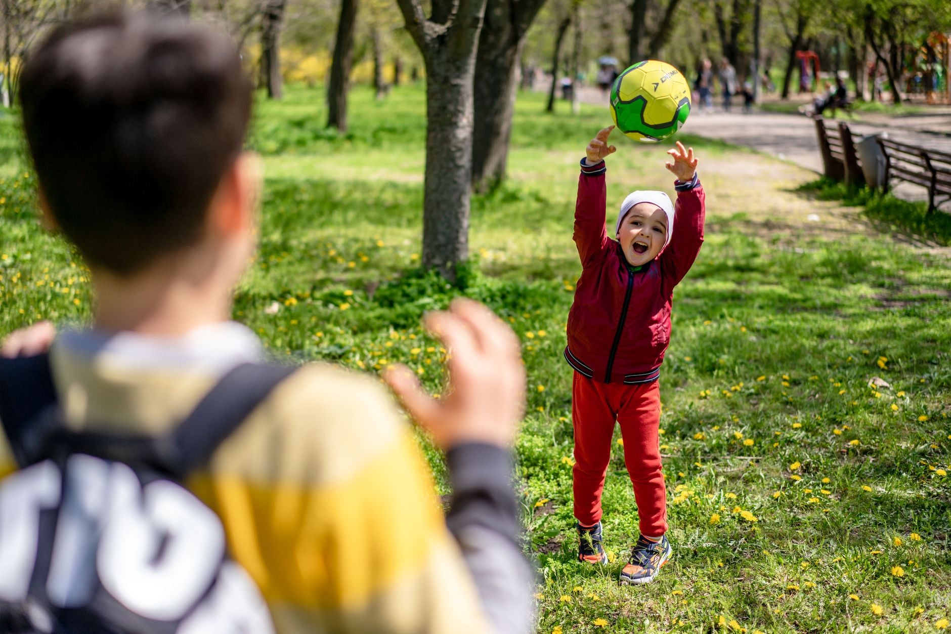 Catch real smiles before they disappear at the park — featured