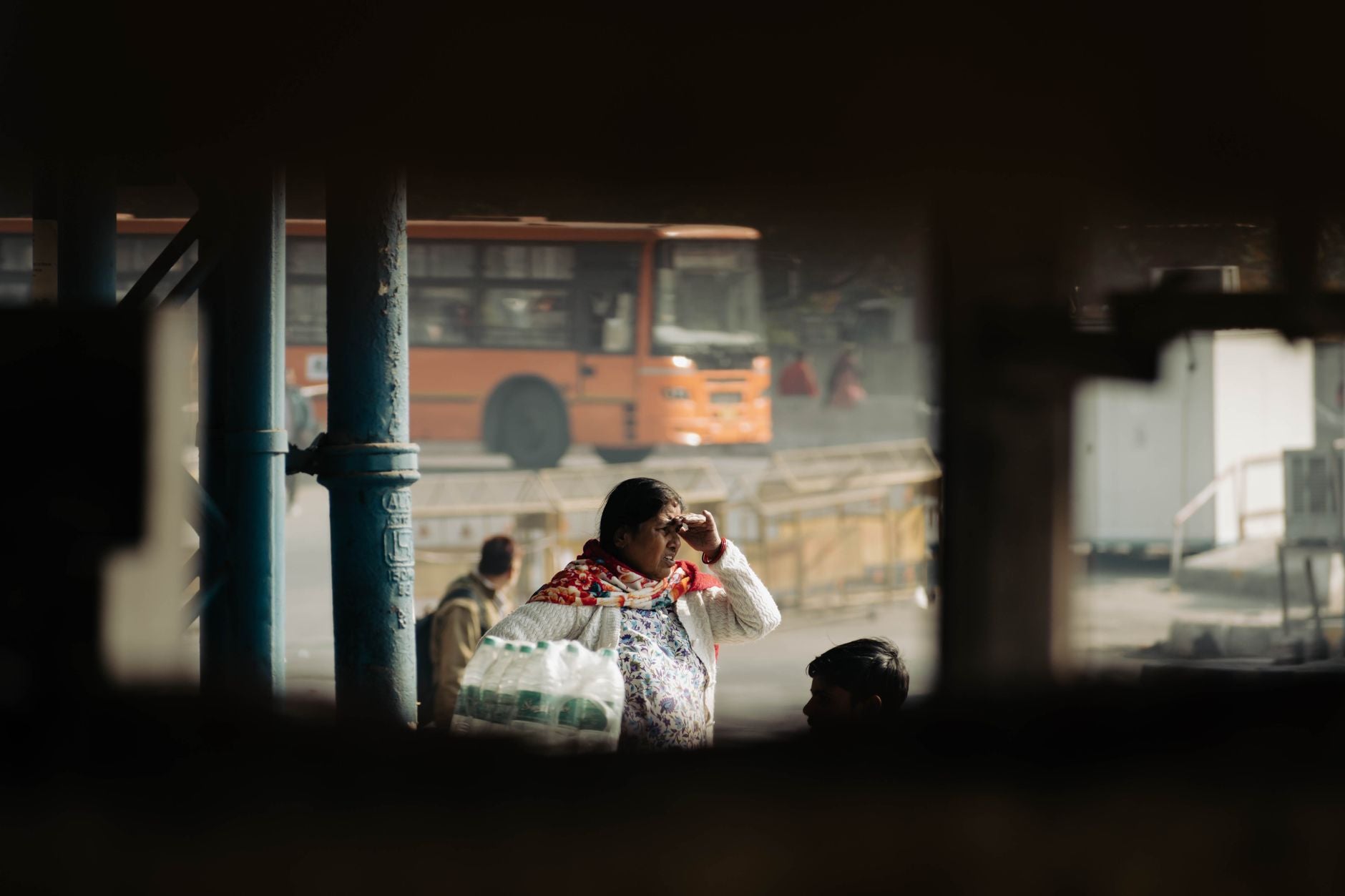 Why your candid frames miss the moment on busy streets? — featured