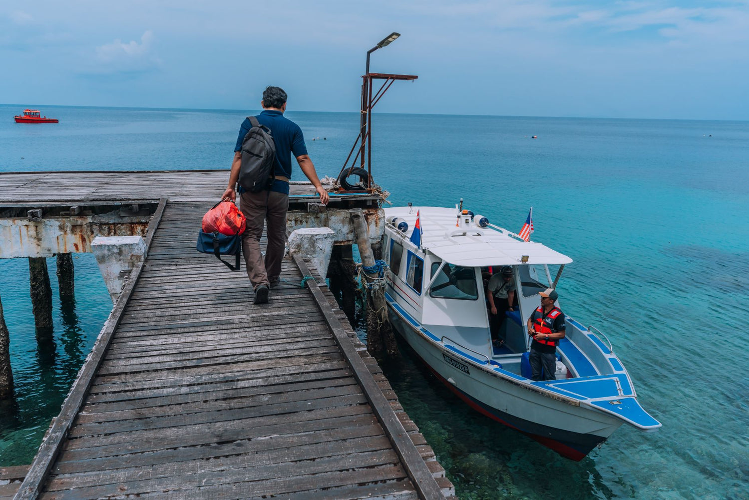 Packing a Camera for Beaches, Boats, and Coastal Walks — featured