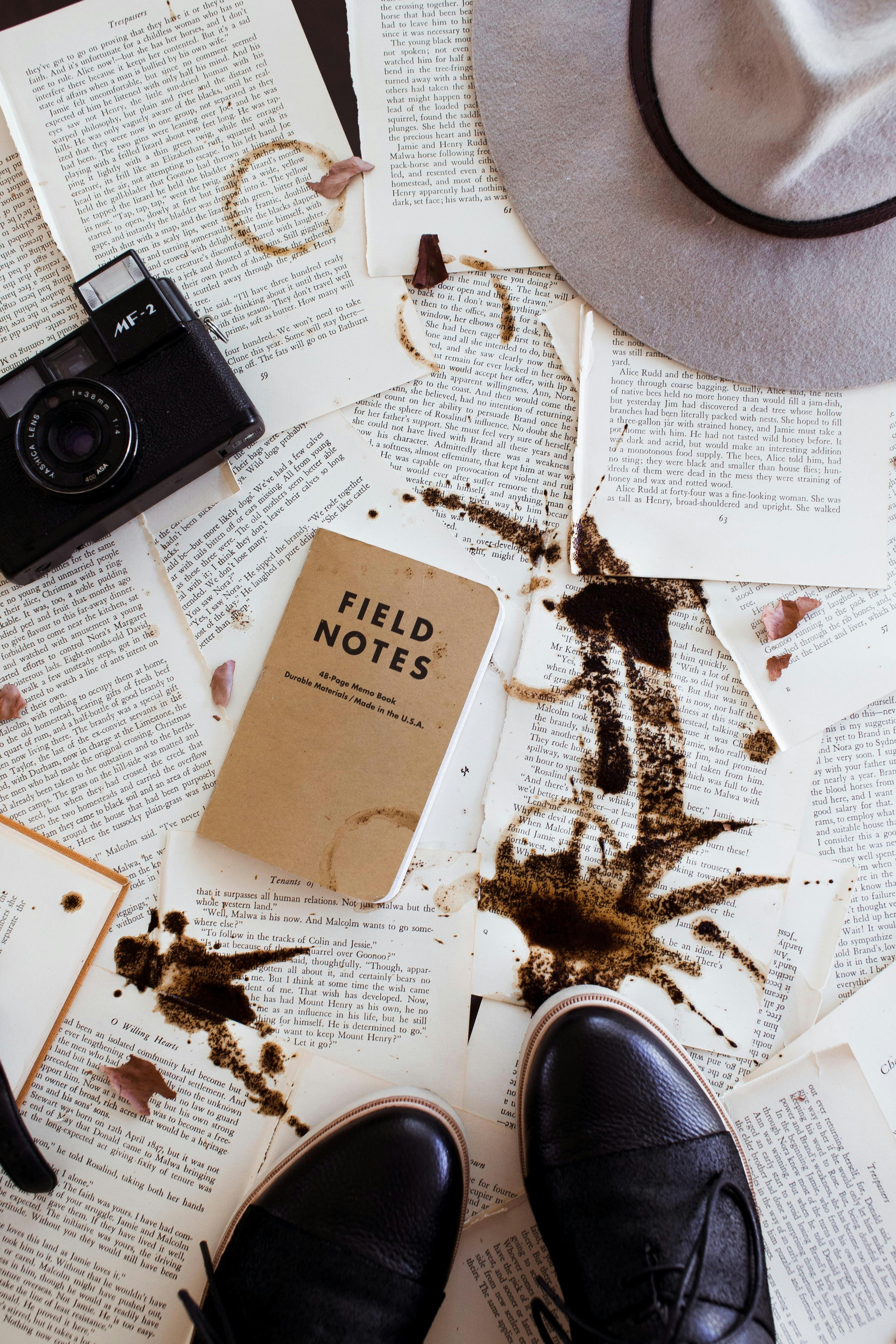 traveler's Guide: Best Compact Camera Settings for Low-Light Nightscapes