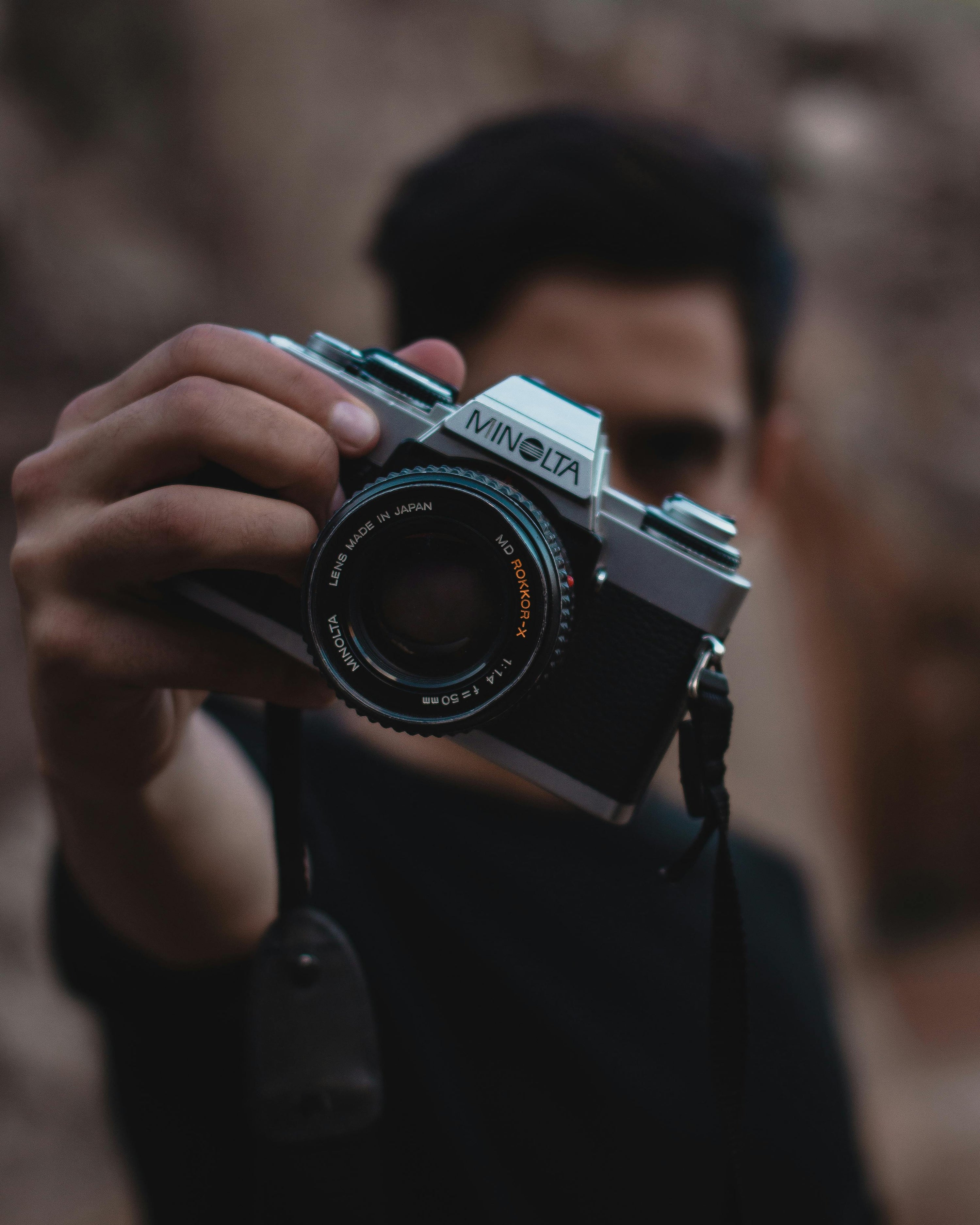 Retro Film Nostalgia on the Road: Shooting Analog Looks with Modern Gear 2025