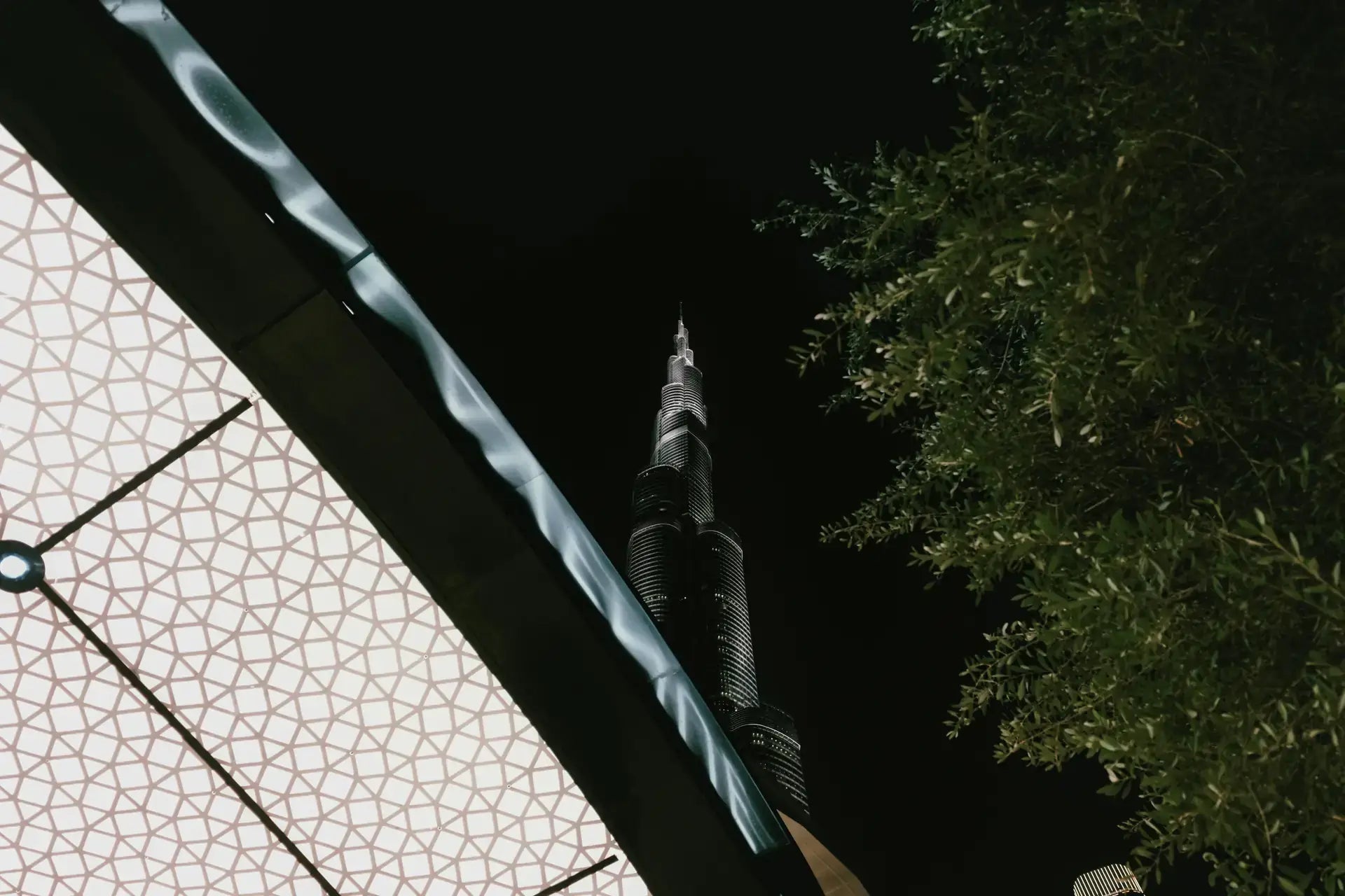 fujifilm X100VI vs Ricoh GR IV: Best Compact for Travelers in 2026