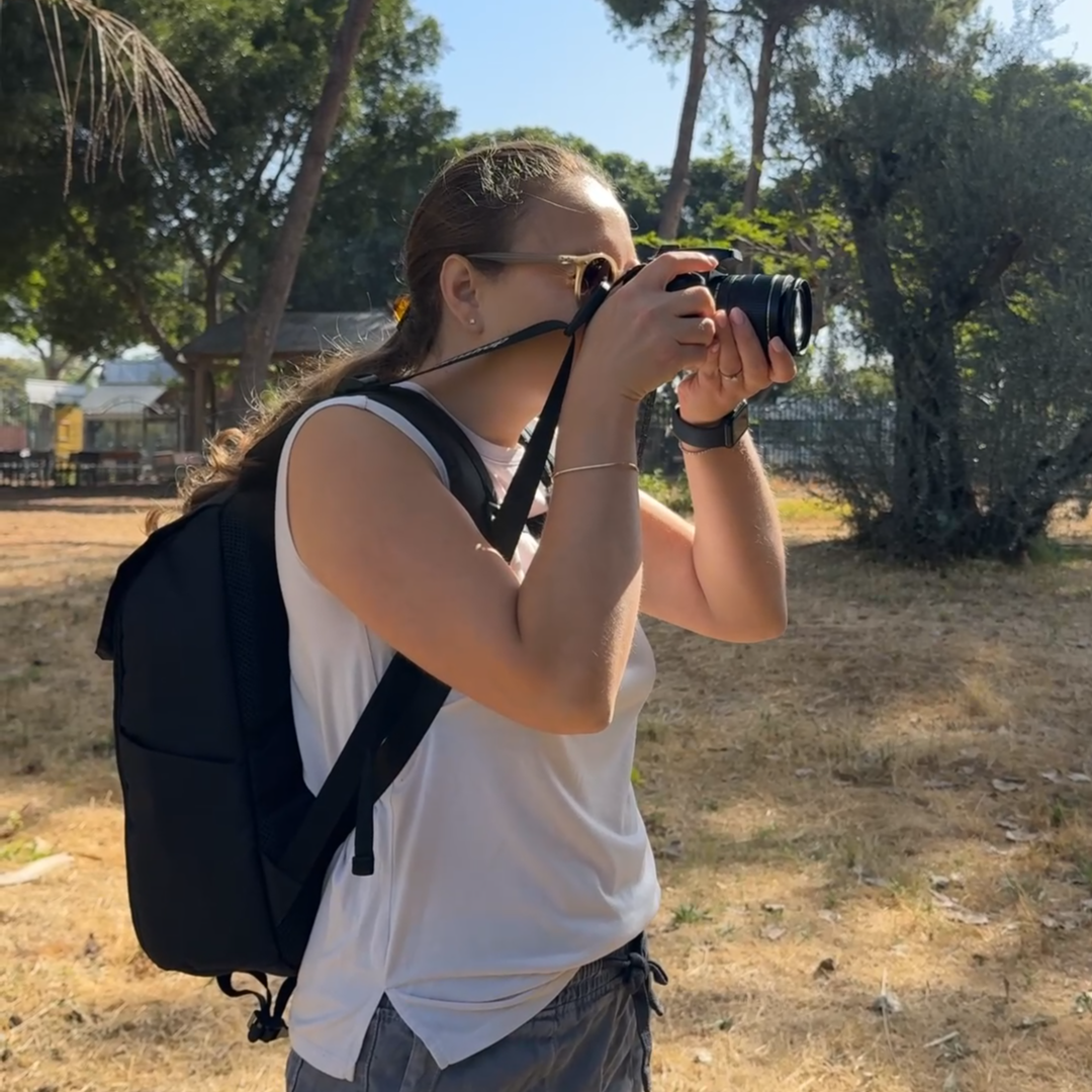 How to Carry Tripod Compatible Binoculars in Backpacks? Expert Tips